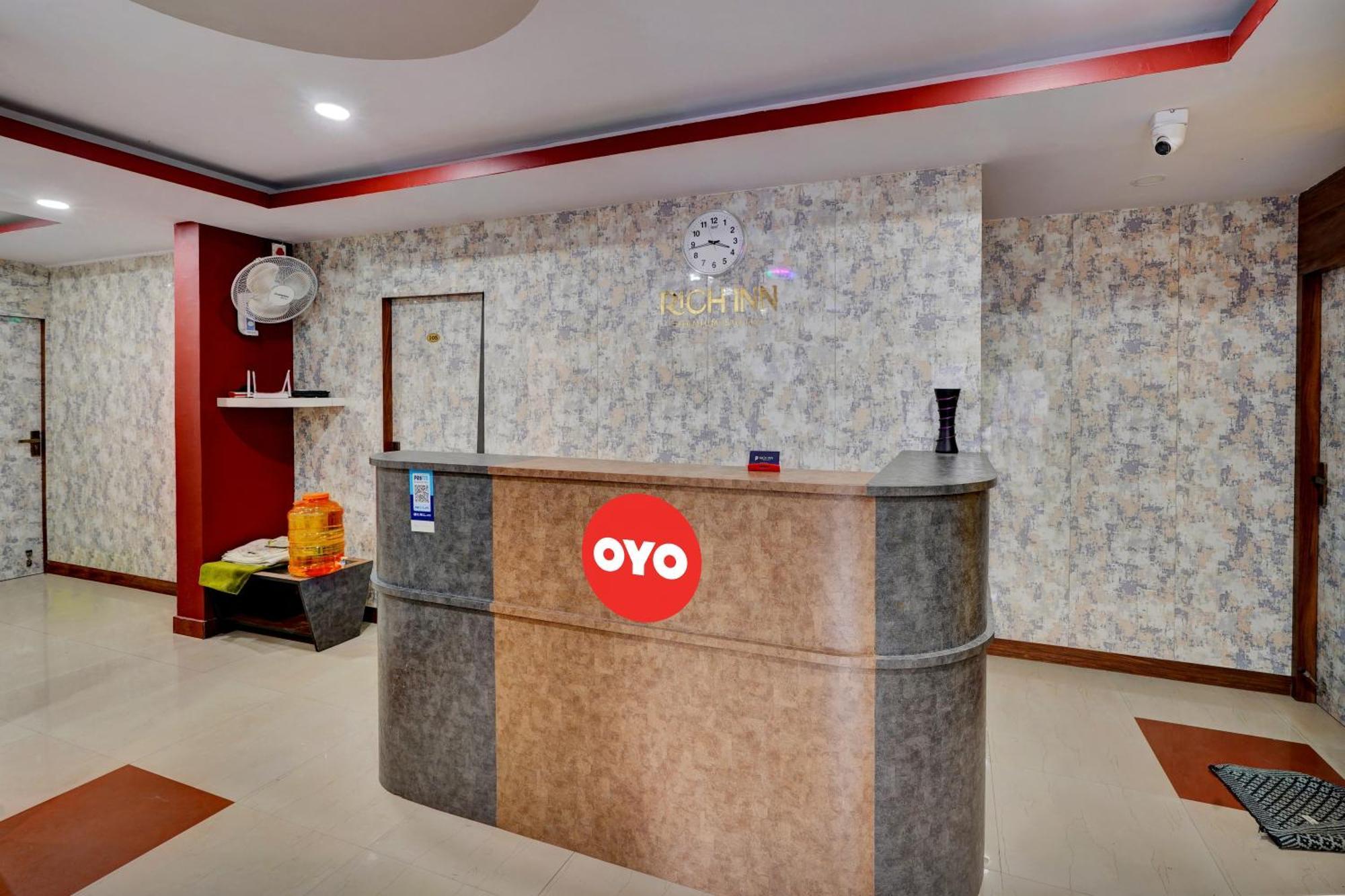 Oyo Flagship Rich Inn Premium Suites Near Nagasandra Metro Station. Бенґалуру Екстер'єр фото